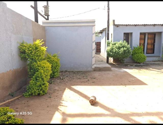 40 BEDROOM APARTMENT FOR SALE IN MANKWENG